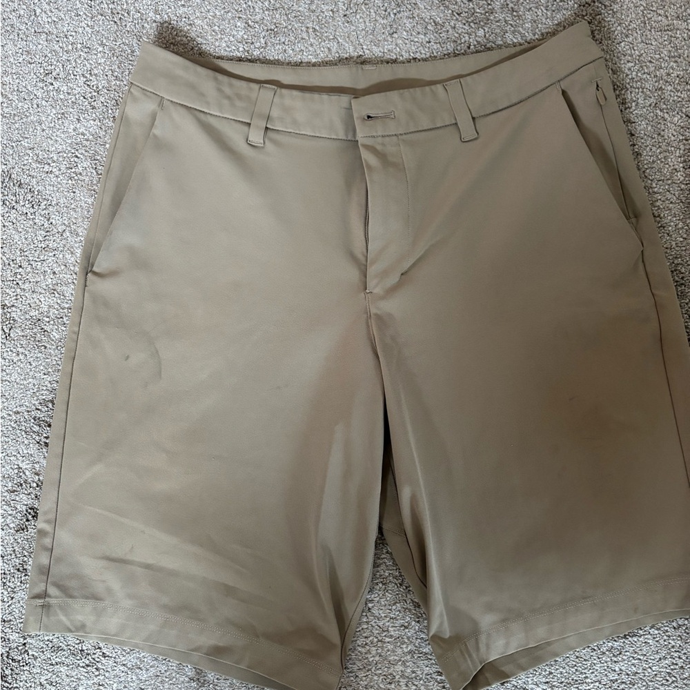 Men's Lululemon Tan ABC Shorts